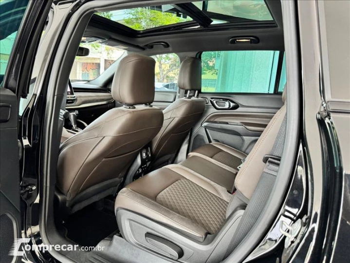 COMMANDER 1.3 T270 Turbo Overland