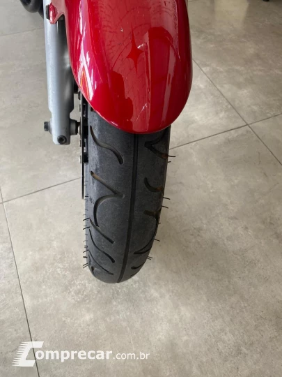 YS 250 FAZER