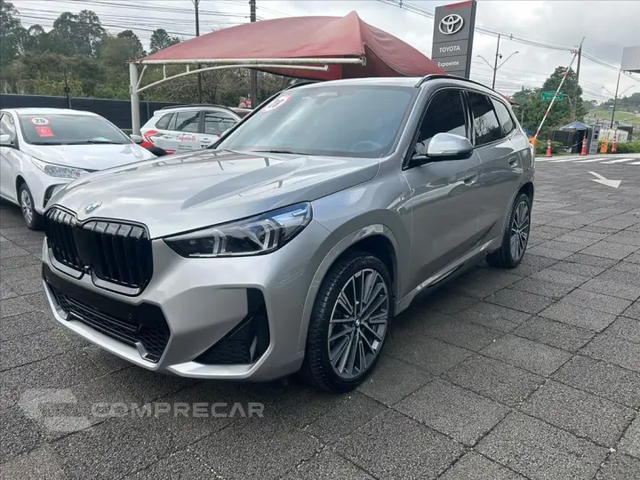 X1 2.0 16V TURBO GASOLINA SDRIVE20I M SPORT STEPT