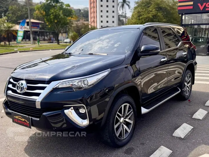 Hilux 2.8 Srx 4X4 Cd 16V Diesel 4P Automático