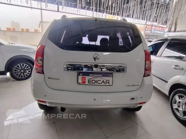 DUSTER - 2.0 DYNAMIQUE 4X2 16V 4P AUTOMÁTICO