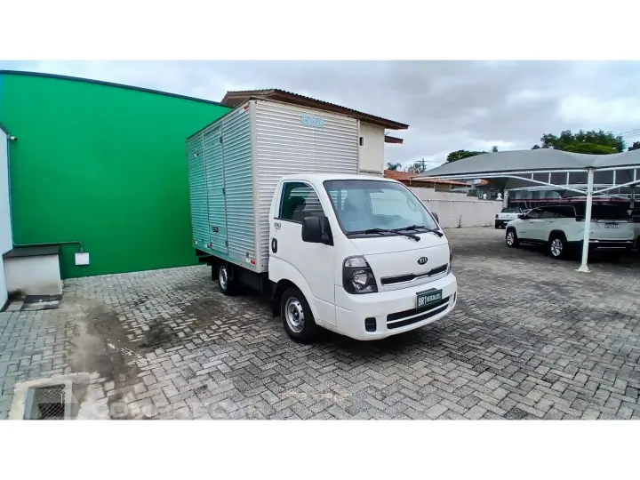 BONGO 2.5 TD DIESEL STD CS MANUAL