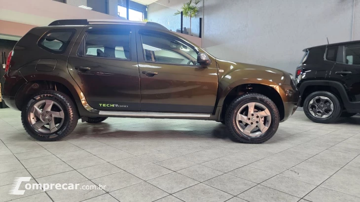 DUSTER TECHROAD 1.6 Hi-Flex 16V Mec.