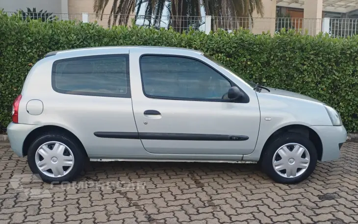 CLIO 1.0 Authentique 8V