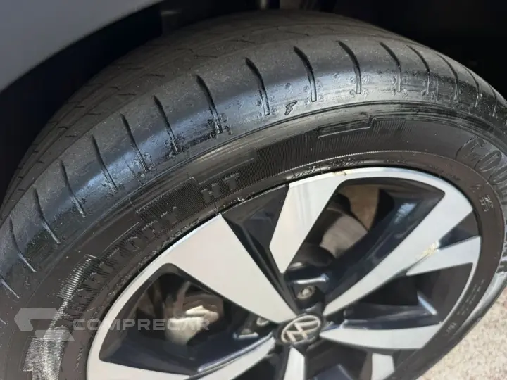 Nivus Highline 1.0 200 TSI Flex Aut.