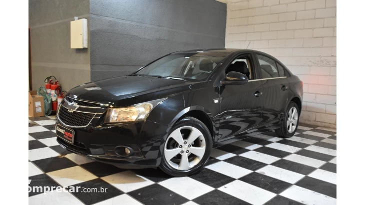 CRUZE SEDAN - 1.8 LT 16V 4P AUTOMÁTICO