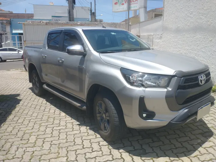 HILUX 2.8 D-4d Turbo CD SR 4X4