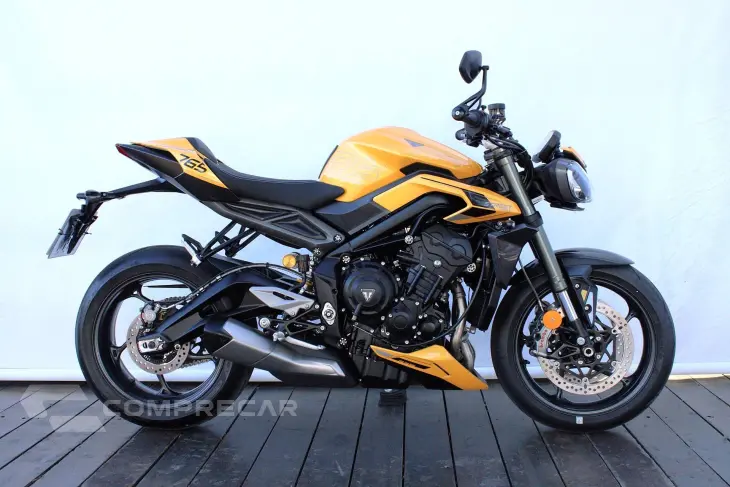 TRIUMPH STREET TRIPLE RS ABS