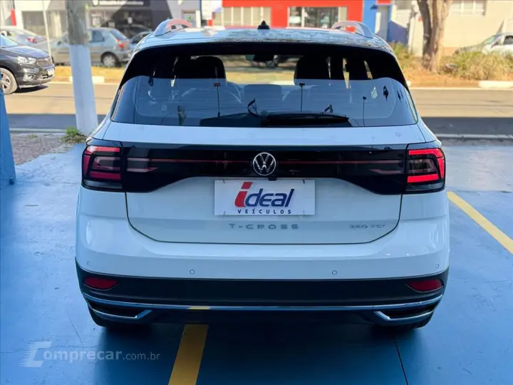 T-CROSS 1.4 250 TSI TOTAL FLEX HIGHLINE AUTOMÁTICO