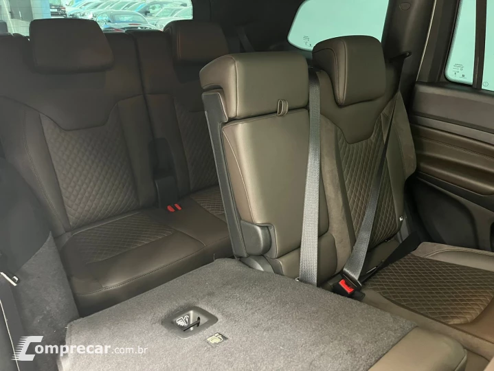 COMMANDER 2.0 Hurricane 4 Turbo Overland