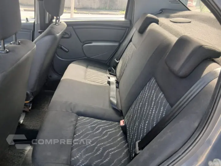 LOGAN Authentique Hi-Flex 1.0 16V 4p