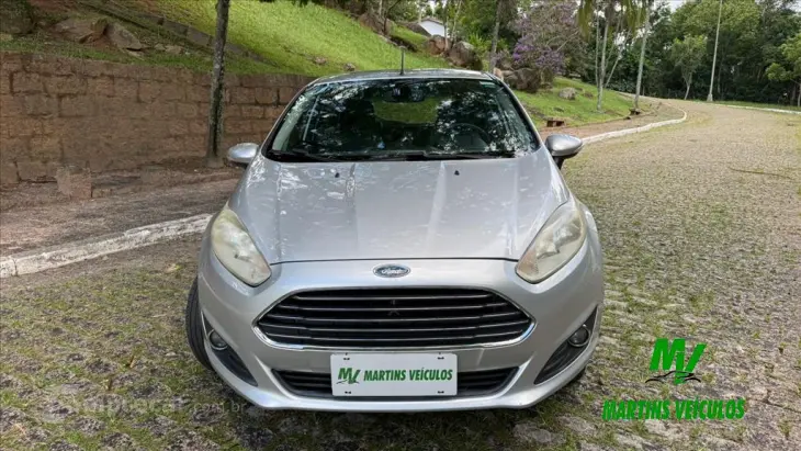 FIESTA 1.6 TITANIUM HATCH 16V FLEX 4P POWERSHIFT