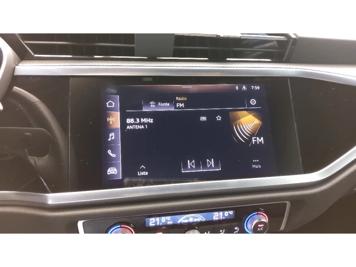 Q3 2.0 40 TFSI GASOLINA PERFORMANCE BLACK QUATTRO TIPTRONIC
