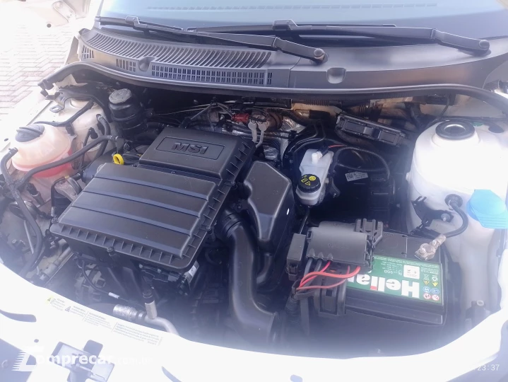 SAVEIRO 1.6 Cross CD 16V