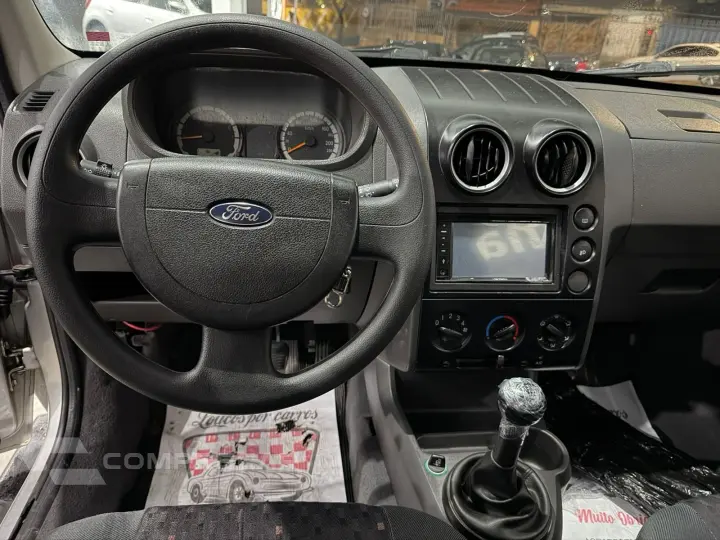 EcoSport XLS 1.6/ 1.6 Flex 8V 5p