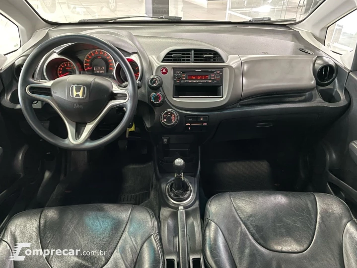 FIT 1.4 LX 16V FLEX 4P MANUAL