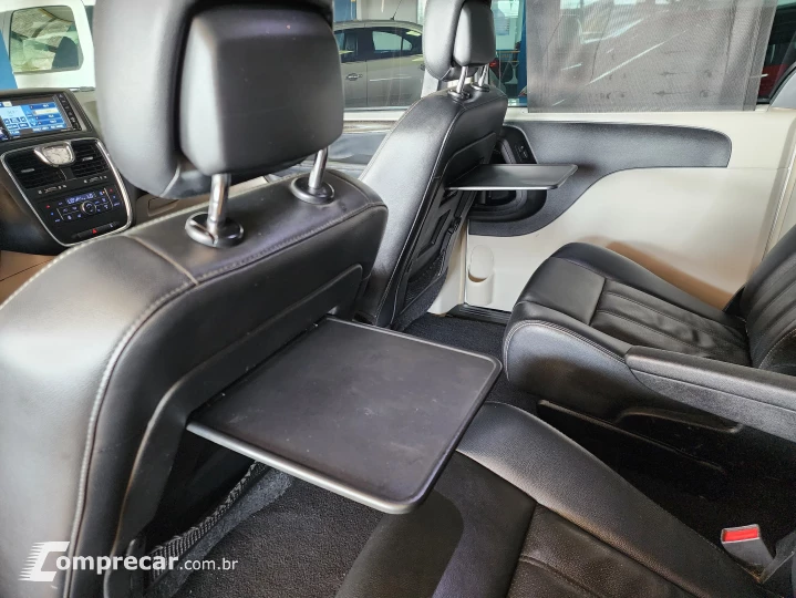 TOWN & COUNTRY 3.6 Touring V6 24V