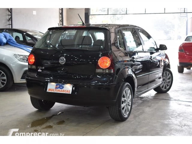 POLO - 1.6 MI 8V 4P MANUAL
