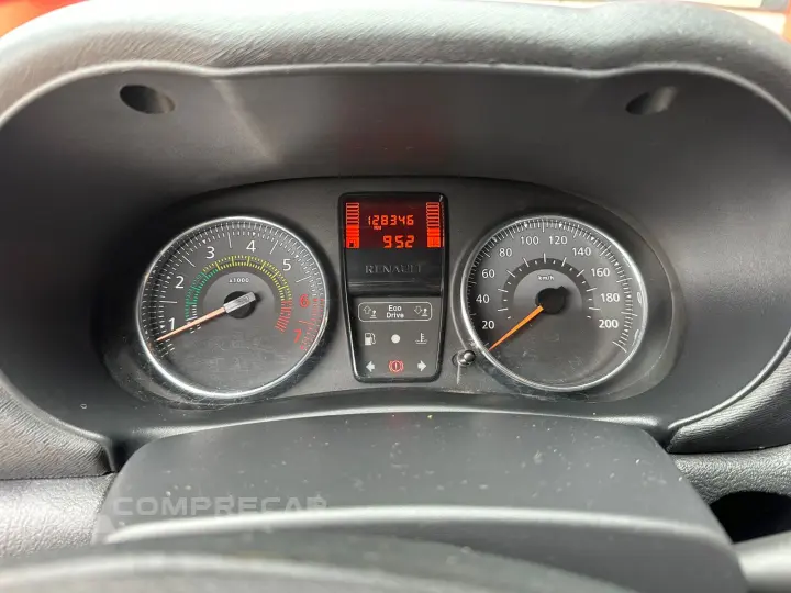 CLIO 1.0 Expression 16V