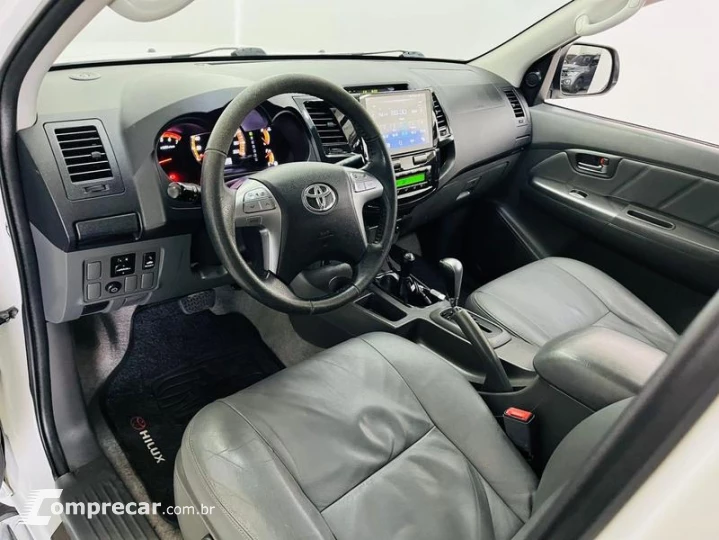 HILUX CD4X4 SRV