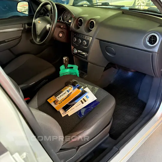 CELTA 1.0 MPFI LT 8V