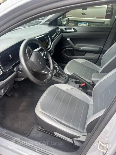 NIVUS 1.0 TSI HIGHLINE FLEX AUTIOMÁTICO