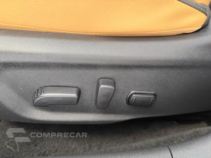 Sentra Exclu. Int. Premium 2.0 16V Aut.