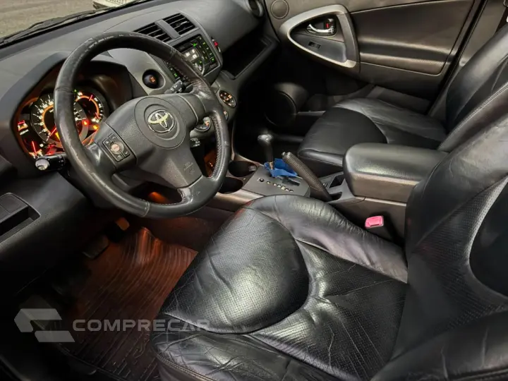 RAV4 2.4 4x4 16V 170cv Aut.