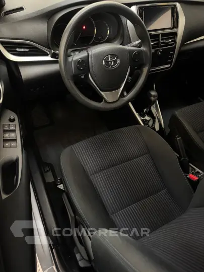 Yaris Hatch 1.3 16V 4P FLEX XL PLUS TECH MULTIDRIVE AUTOMÁTI