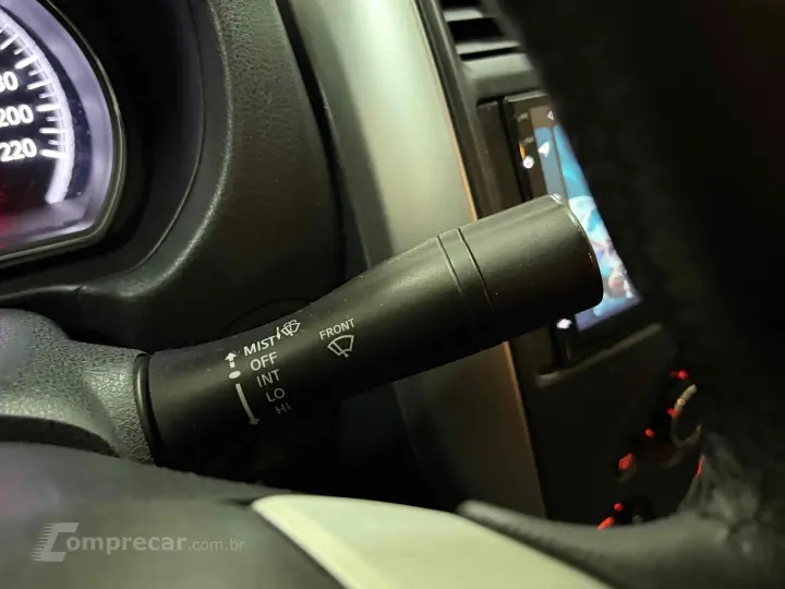 VERSA 1.6 16V FLEX SV 4P MANUAL