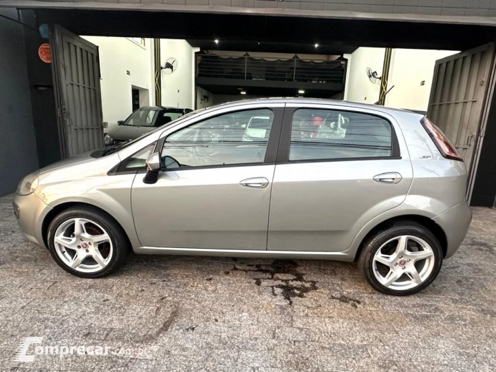 Punto ESSENCE 1.6 Flex 16V 5p