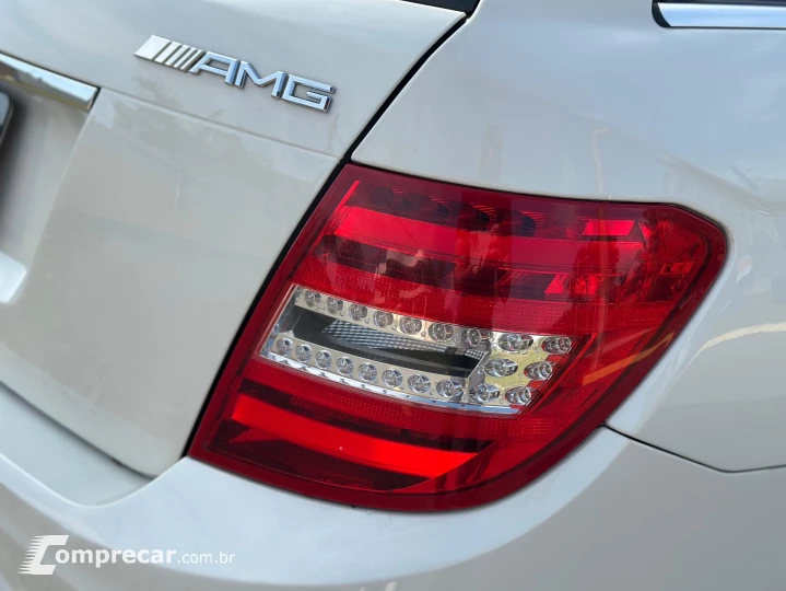 C 63 AMG 6.2 V8 Touring