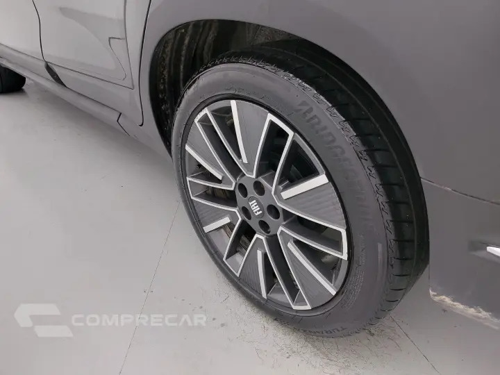 FASTBACK 1.0 TURBO 200 HYBRID AUDACE CVT