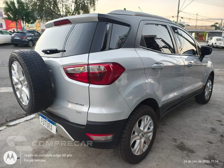 EcoSport TITANIUM 2.0
