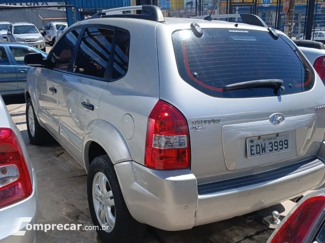 TUCSON - 2.0 MPFI GL 16V 142CV 2WD 4P AUTOMÁTICO