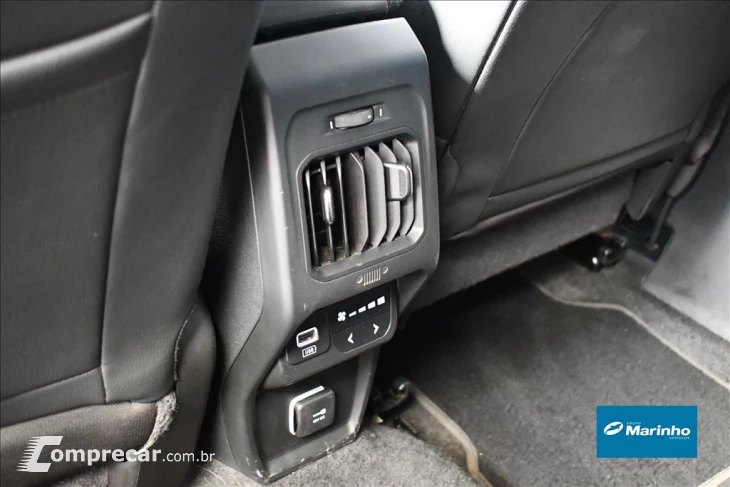 COMMANDER 1.3 T270 TURBO FLEX LIMITED AT6