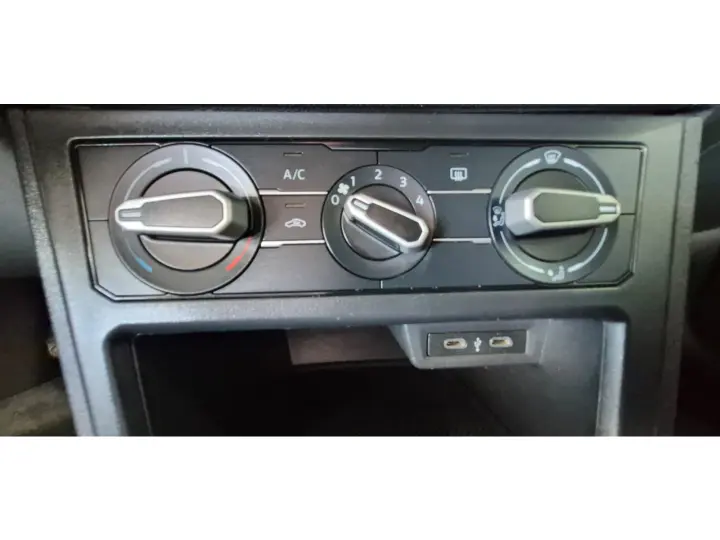 POLO 1.0 MPI TRACK MANUAL