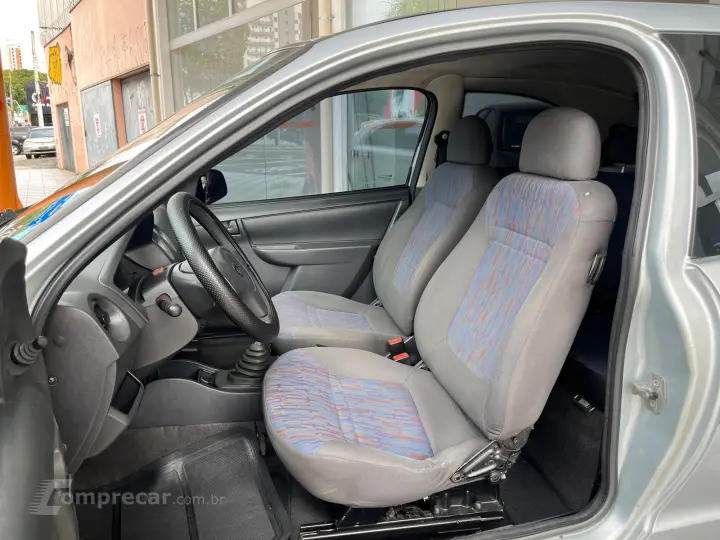 CELTA 1.0 MPFI Life 8V