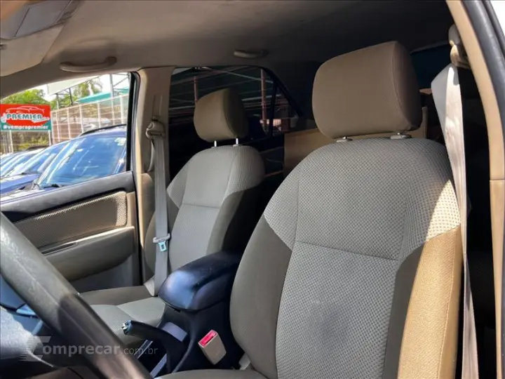 HILUX SW4 2.7 SR 4X2 16V