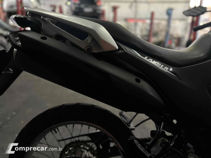 XTZ 250 LANDER 249CC
