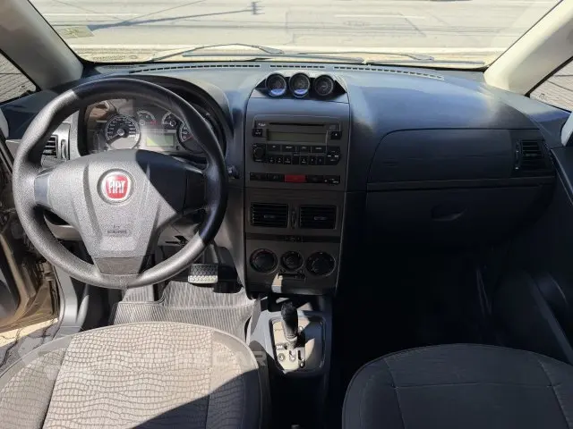 IDEA - 1.8 MPI ADVENTURE 16V 4P AUTOMATIZADO