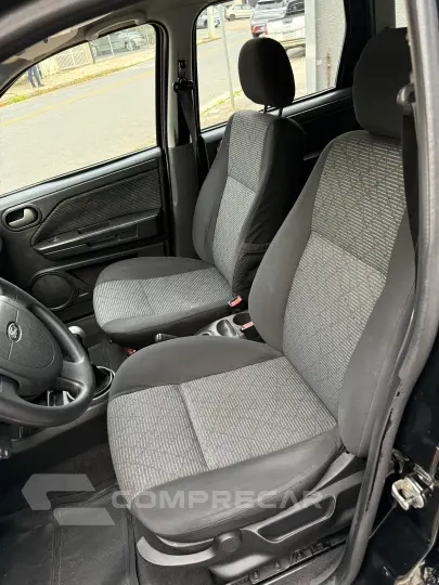 ECOSPORT 1.6 Freestyle 8V