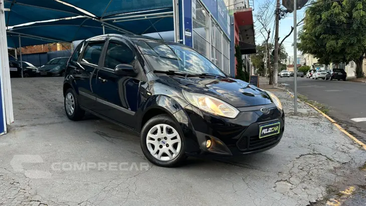 FIESTA 1.6 MPI Hatch 8V