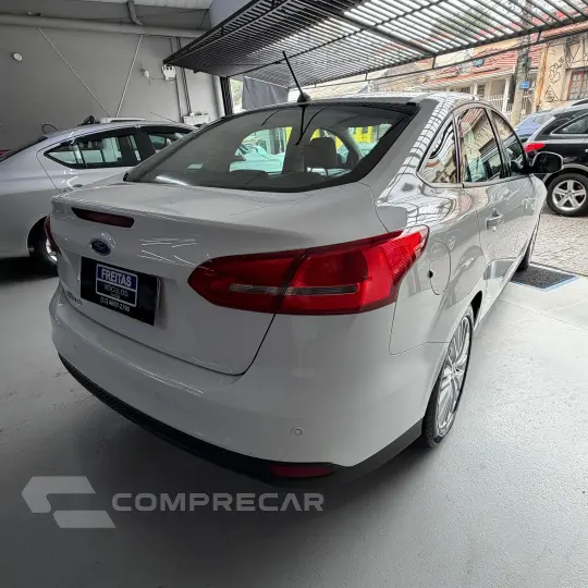 Focus 2.0 16V/SE/SE Plus Flex 5p Aut.