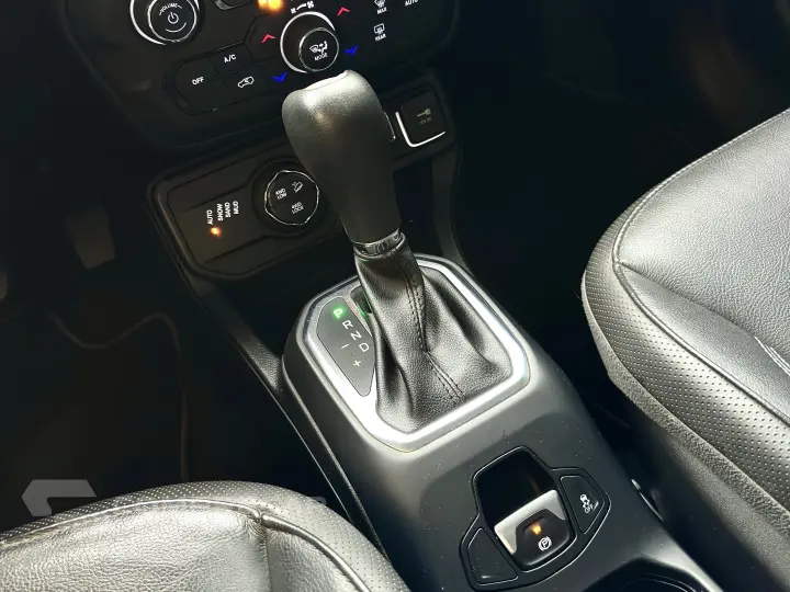 RENEGADE 2.0 16V TURBO DIESEL LONGITUDE 4P 4X4 AUTOMÁTICO