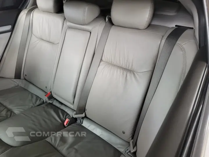 Civic Sedan EXS 1.8/1.8 Flex 16V Aut. 4p
