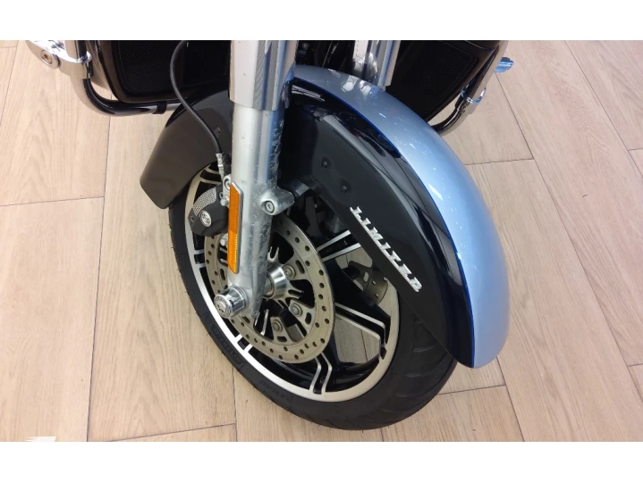 ROAD GLIDE LIMITED