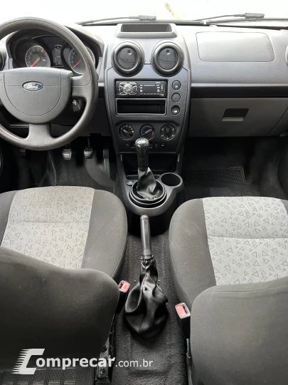 FIESTA 1.0 MPI First Sedan 8V