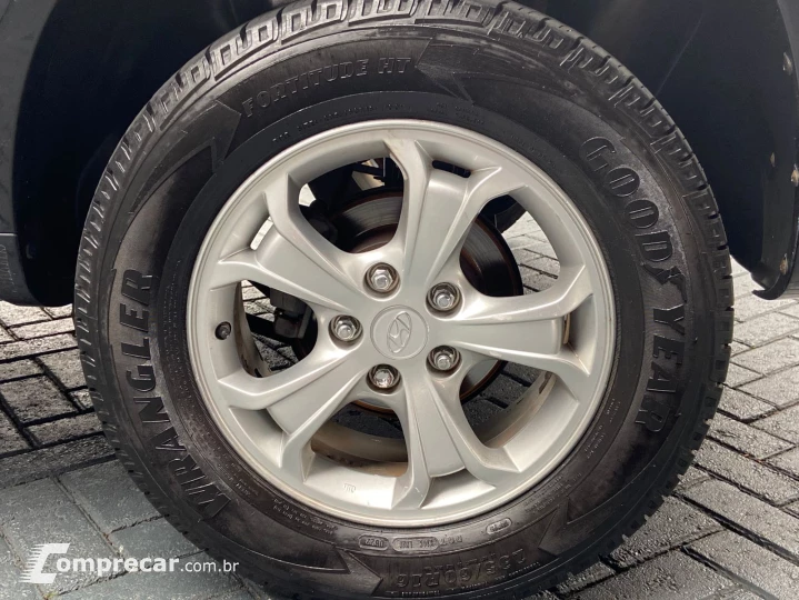 TUCSON 2.0 MPFI GLS 16V 143cv 2WD