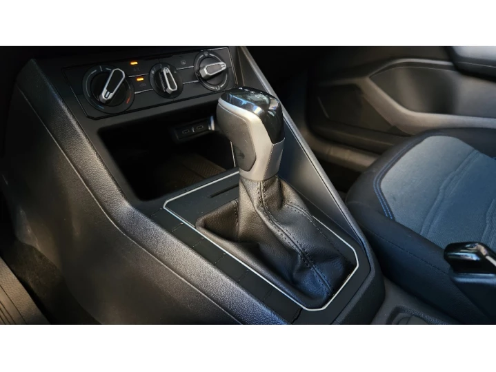 NIVUS 1.0 200 TSI TOTAL FLEX COMFORTLINE AUTOMÁTICO